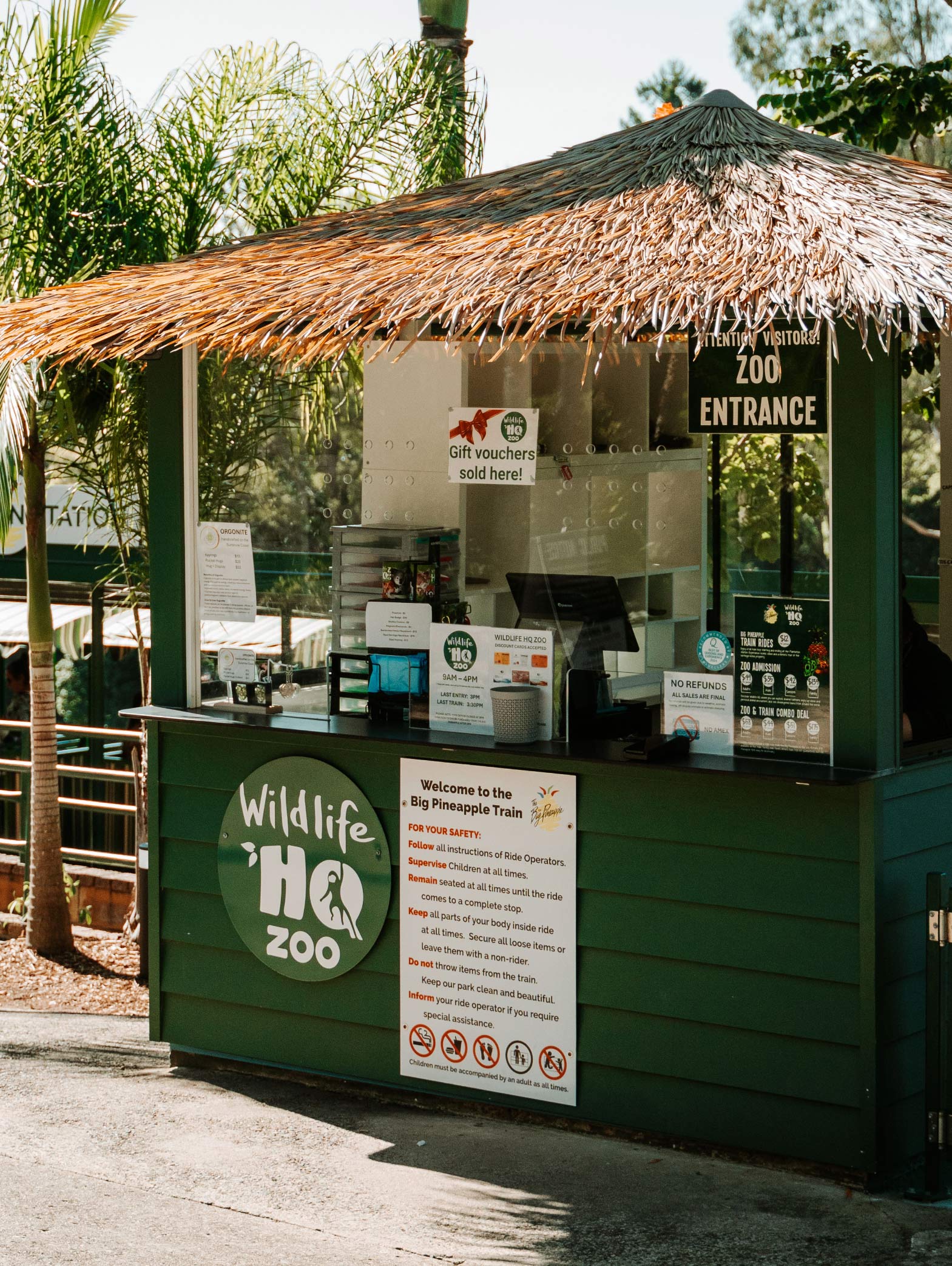 Wildlife HQ Zoo card 3